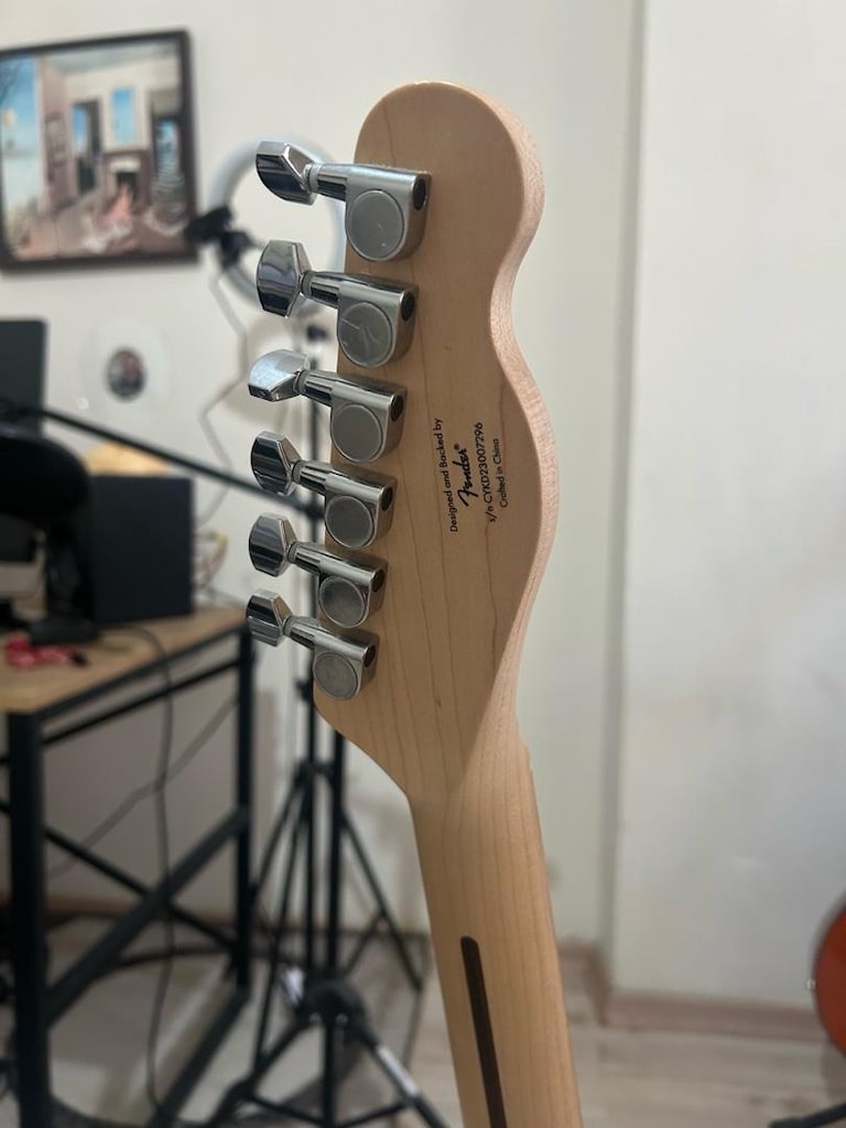 Fender Squier Affinity Telecaster solak elektro gitar