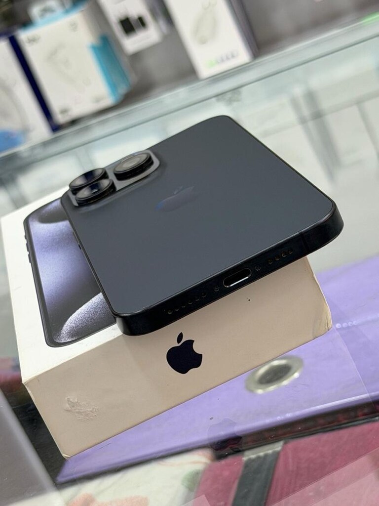 IPHONE 15 PROMAX 256 GB - 6