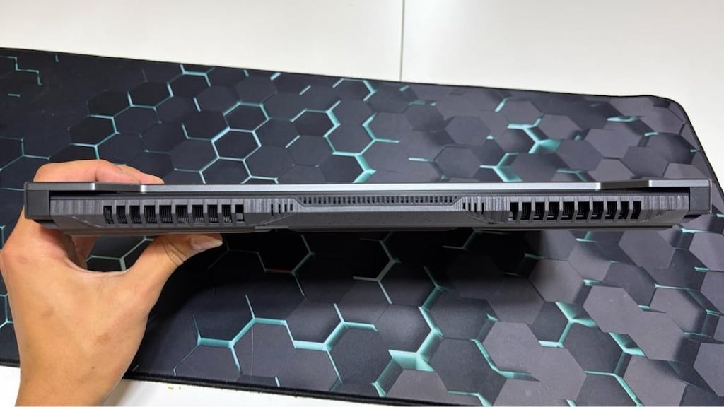 Asus TUF A15, 4060 Gaming Laptop - 6