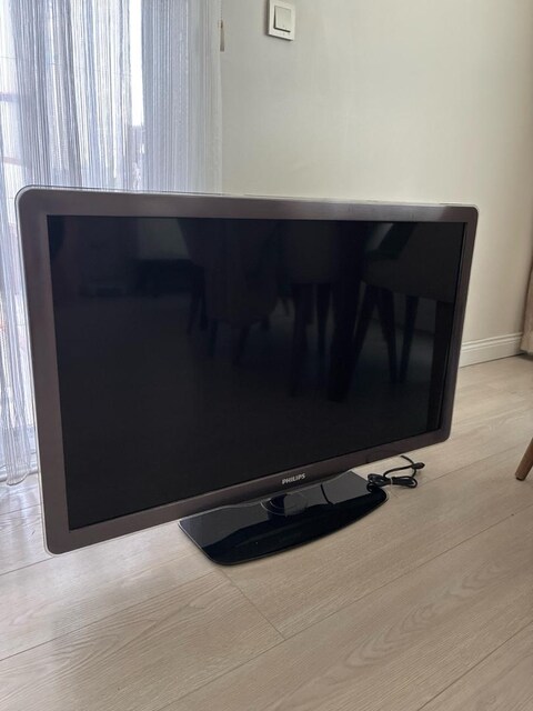 Philips lcd tv