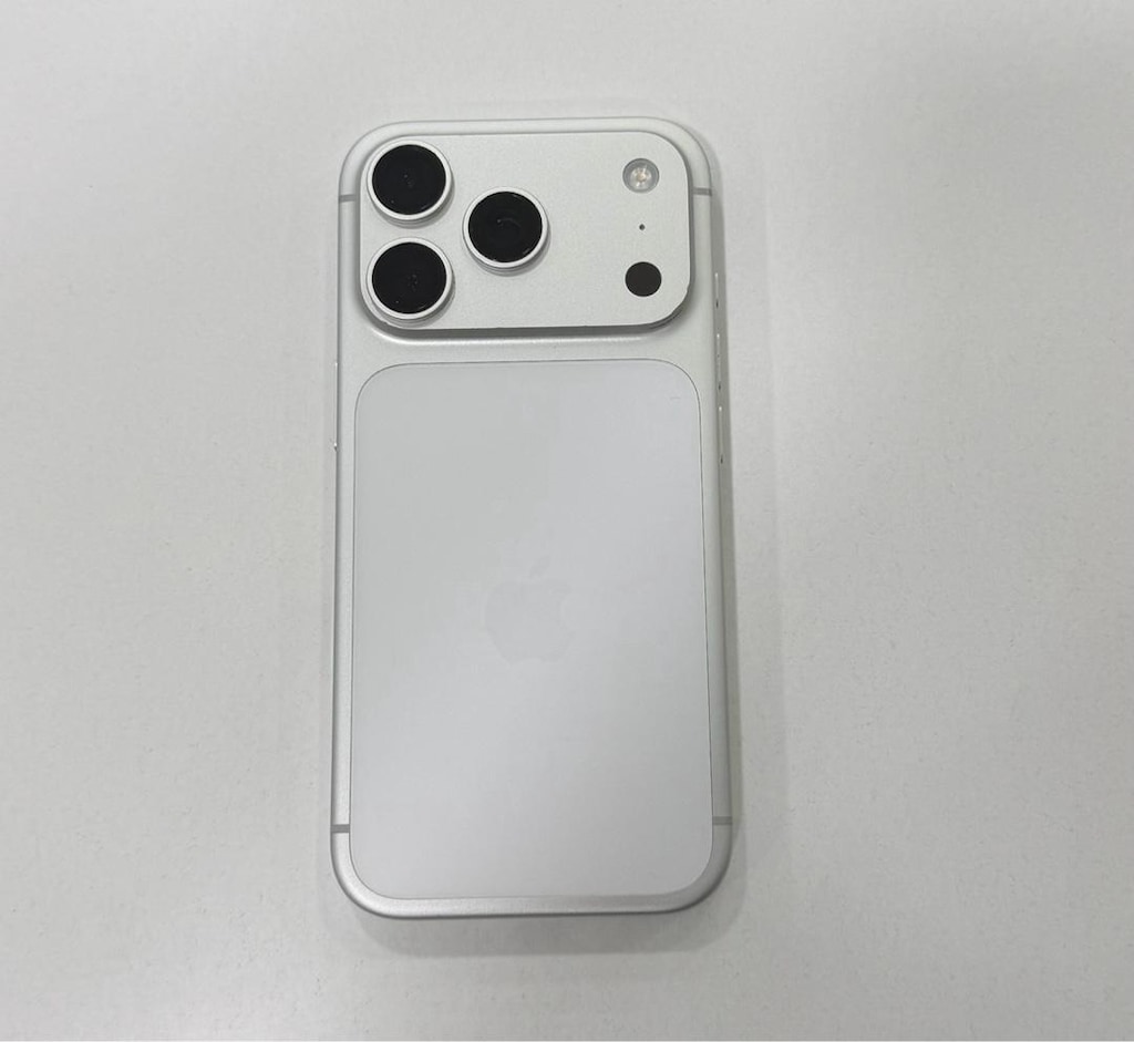 İPHONE 17 PRO 512GB PİL 100 YD KULLANIMA AÇIK TÜRKİYE’DE HAT TAKILMADI - 2