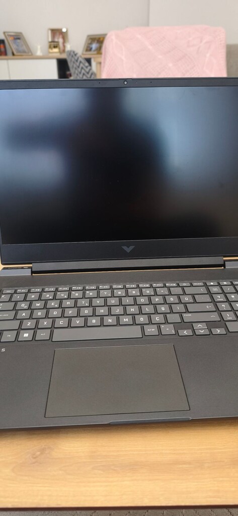 ÖZEL ÜRETİM HP Victus 16, 32gb Ram, RTX 4050, Ryzen 7 7840HS, 1TB - 10
