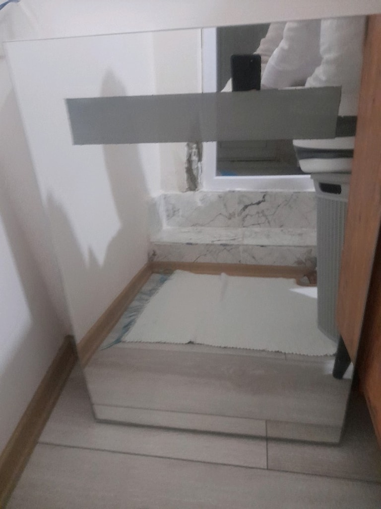 IŞIKLI LAVABO ÜSTÜ AYNA LAMBA BOY 74 CM EN 50 CM sadece ayna