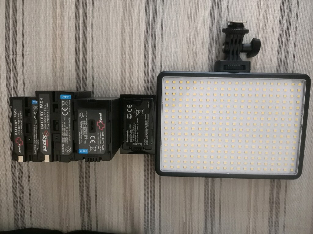 Panasonic AG-AC8 Omuz Kamerası Seti (Temiz, Aksesuarlı) - 2