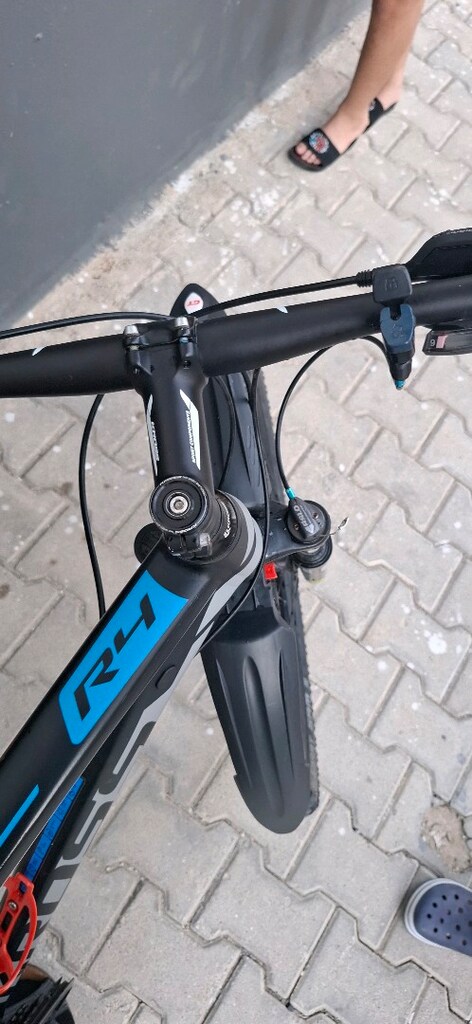 Kross dağ bisikleti mtb 18.5 inc - 27.5 jant- 27 vites -hidrolik fren - 5