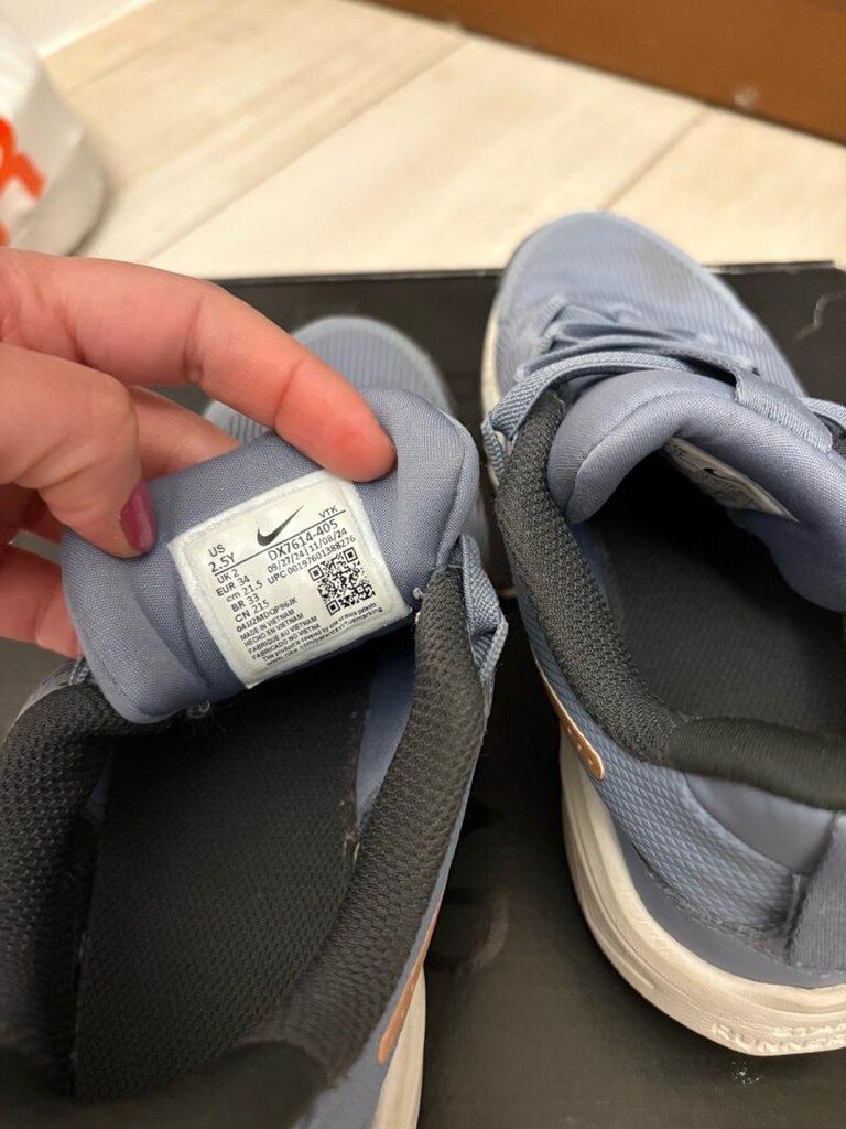 Nike Spor Ayakkabı - 2