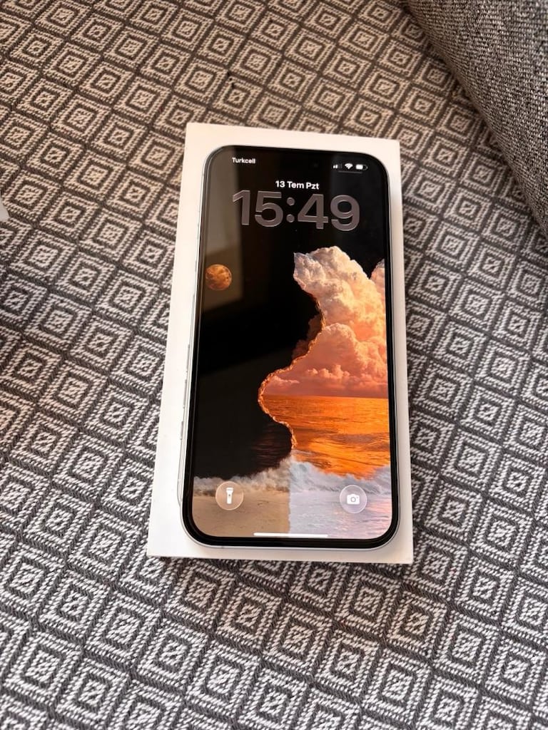 İPHONE 16 PLUS - 2