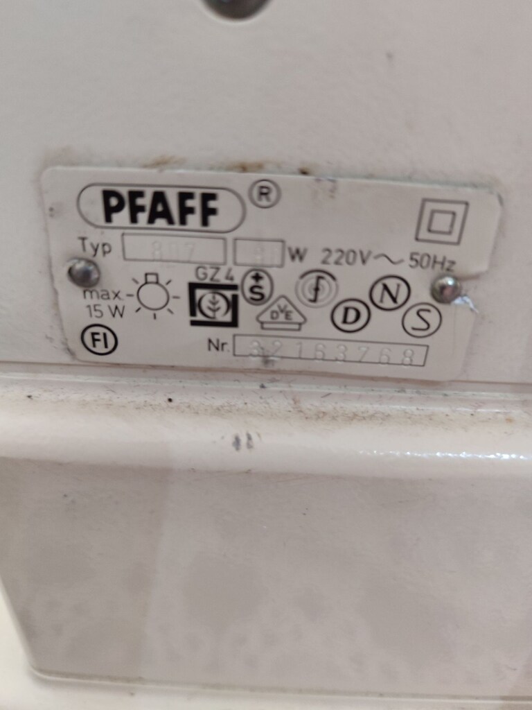 PFAFF DİKİŞ MAKİNASI - 9