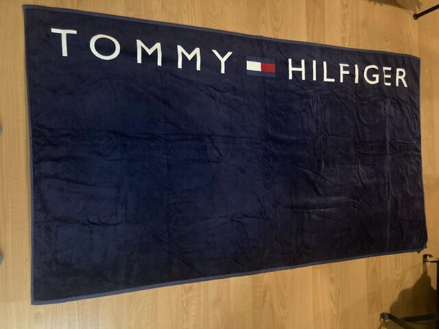 PLAJ HAVLUSU ORJİNAL TOMMY HİLFİGER