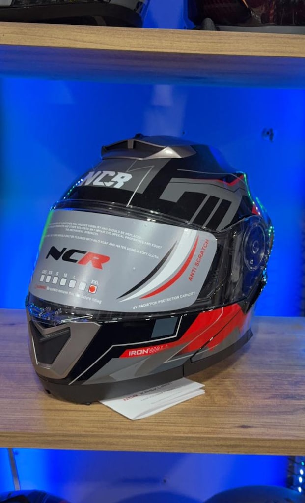 NCR ÇENE AÇILIR MOTOSİKLET KASKI - 2