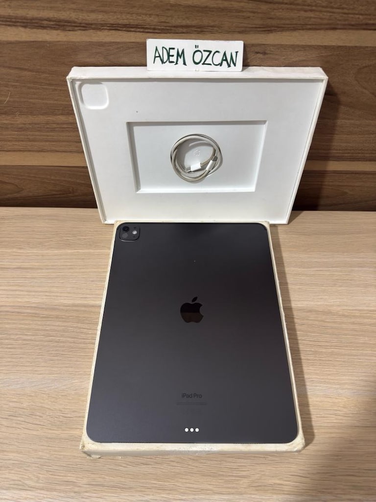 iPad Pro / M4 / 13 inç / 256 GB / Siyah - 5