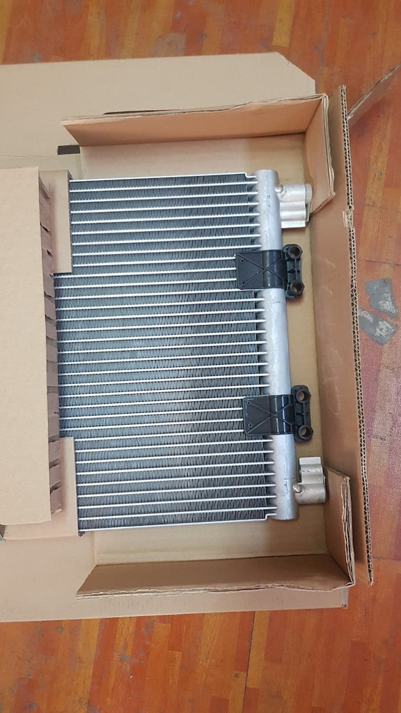 JRB000110 JRB500080 LAND ROVER FREELANDER 1 KLİMA RADYATORÜ - 2
