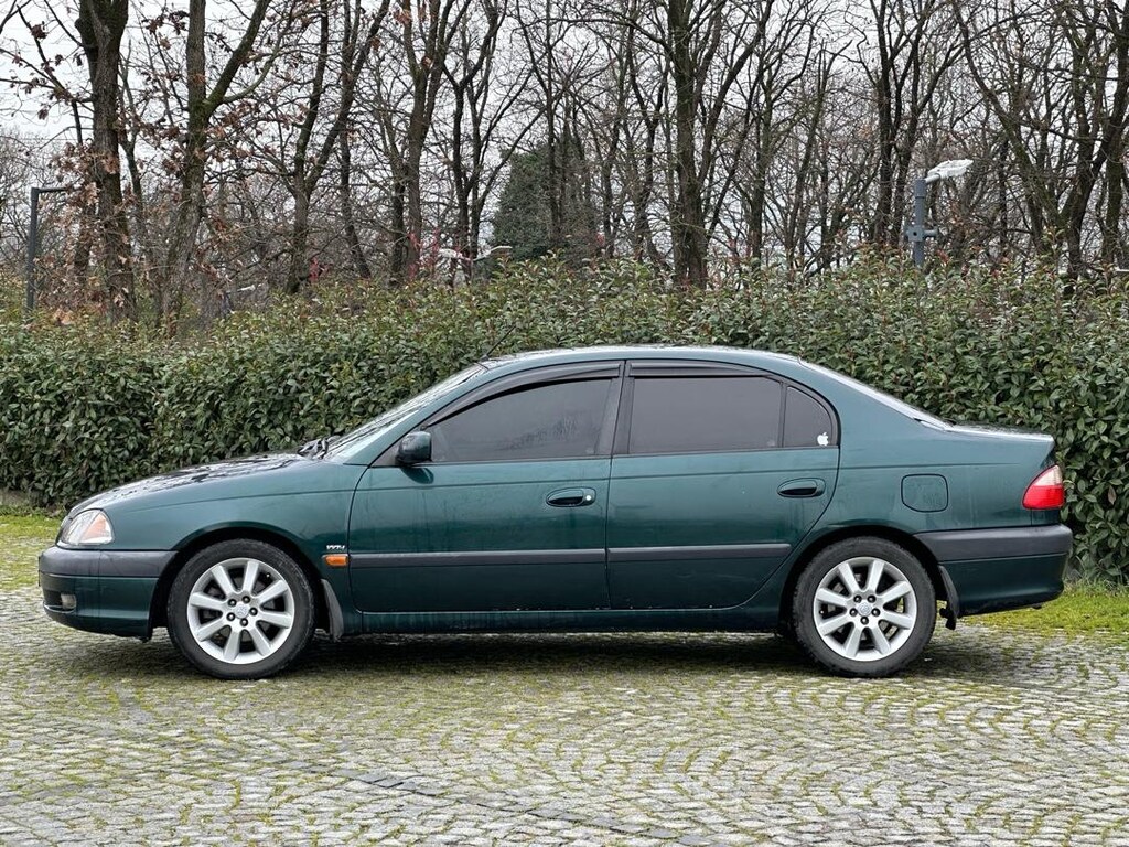 Boyasız degişensiz hasar kayıtsız avensis - 9