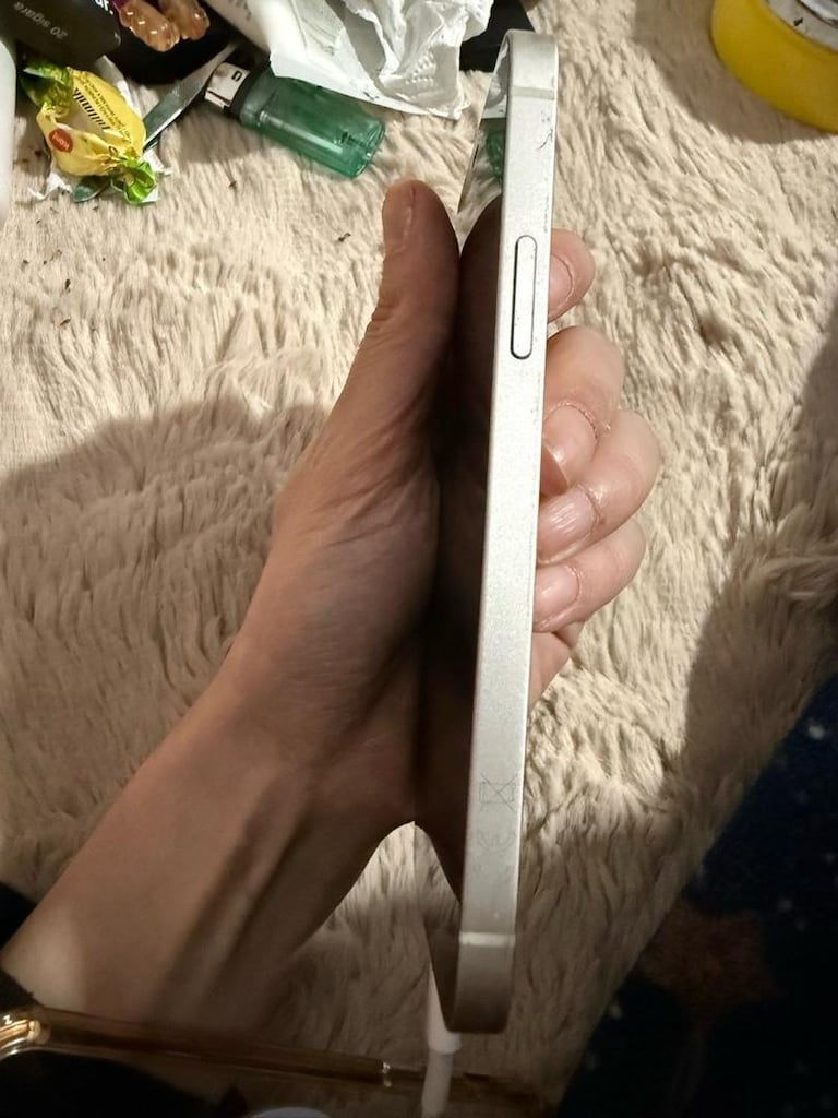 iphone 12 128 gb Türkiye çok temiz yani fotoğraflar göreceksiniz - 13