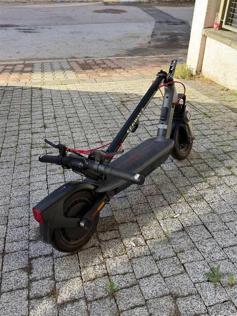 SEGWAY Ninebot F3 Pro 1200W + Ekipman + Premium Bakım Paketi - 5