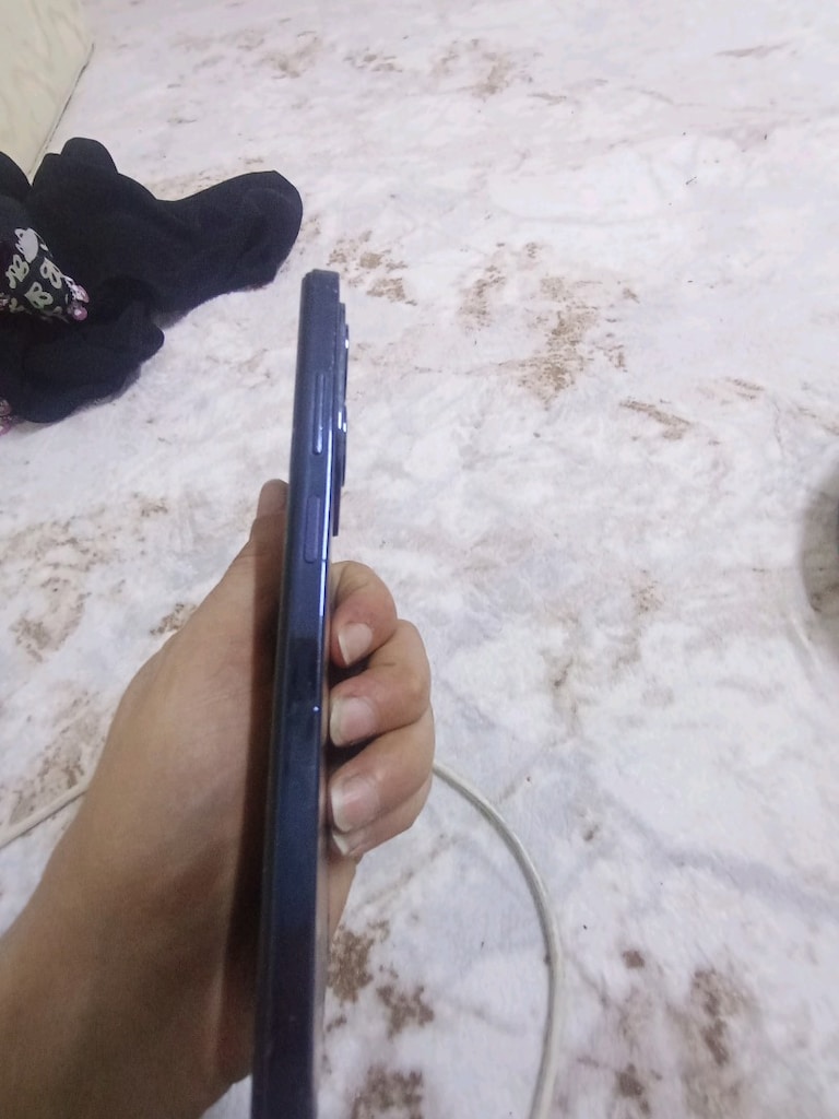Infinix Smart 8 (Model: X6528B) - Ekran Kırık / Kasa Temiz / Yedek Par - 3