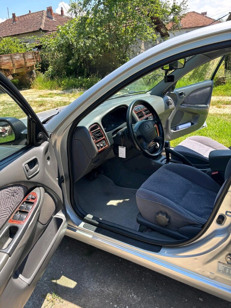 Memurdan Otomatik Avensis 2.0 Benzin LPG - 13