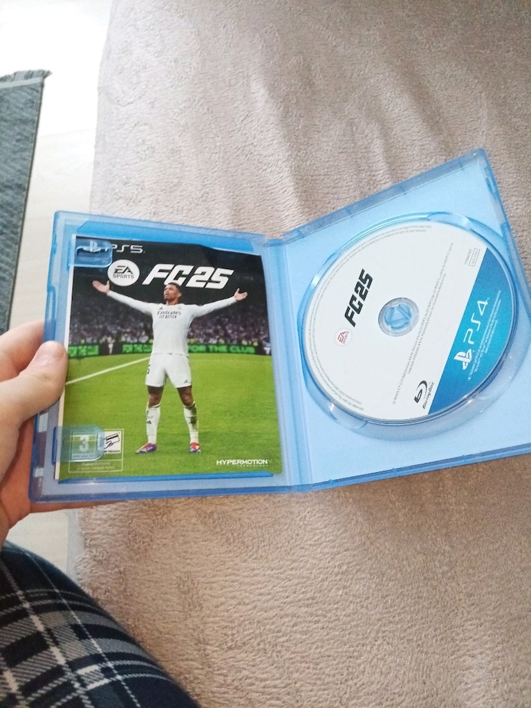 FC25 ps4 - 2