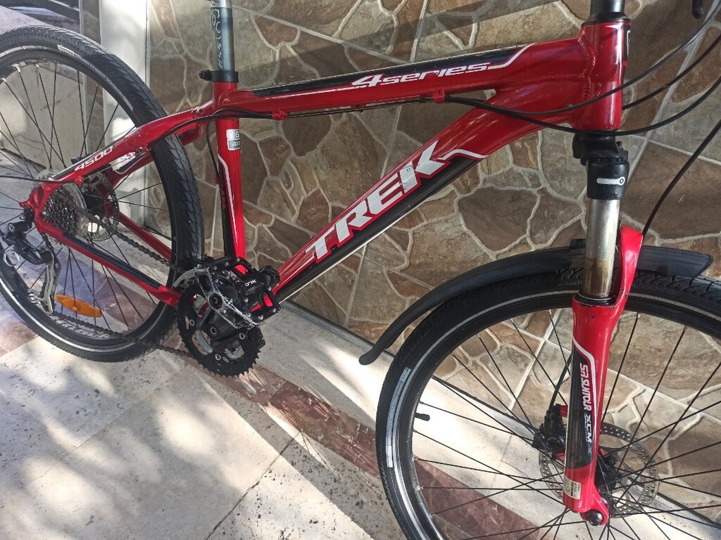 TREK 4500 serisi " made ın USA " 26 jant kadro boyu 16 inç 41 cm 27vts - 9