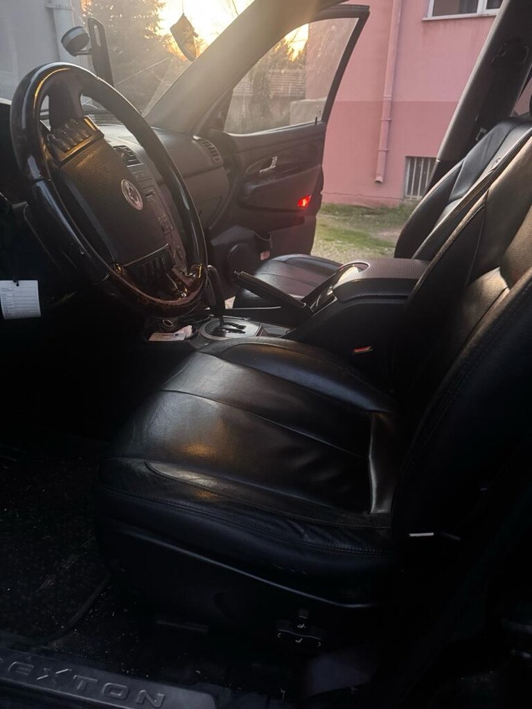 2008 ssanyong rexton - 8