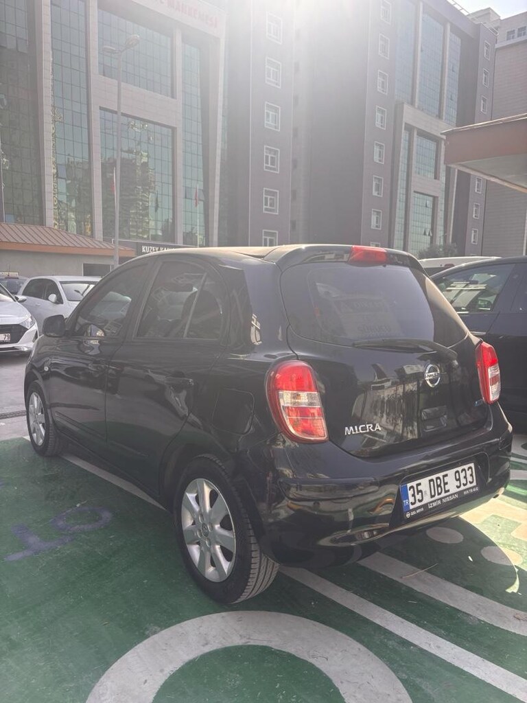 Nissan Micra Otomatik 1.2Tekna 2011 model 107xxxkm - 5