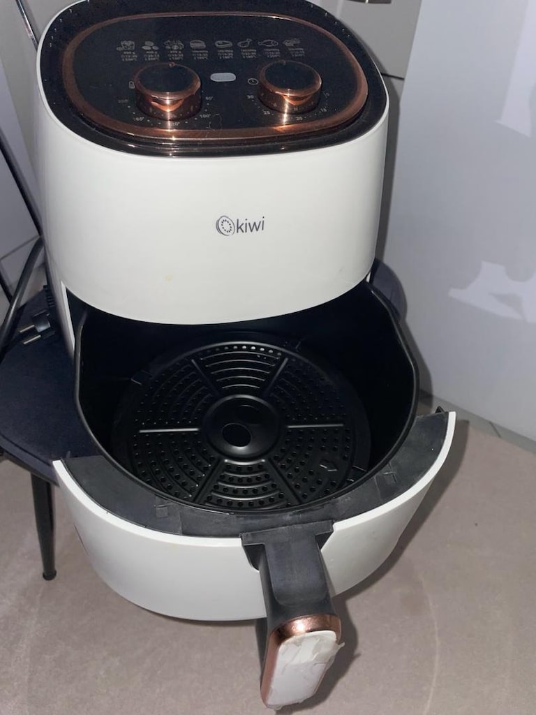 sıfır kullanılmamış AİRFRYER - 4