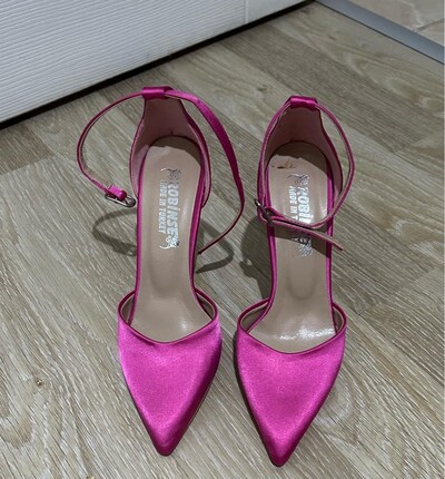 Stiletto ayakkabı