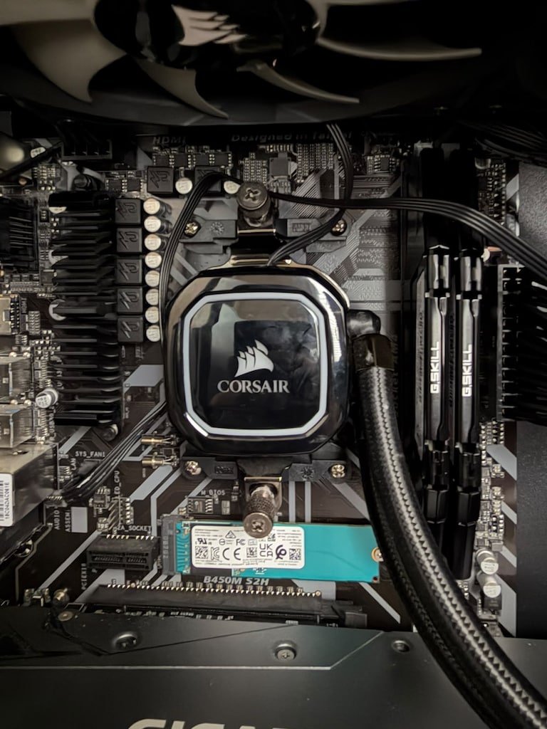 AMD RYZEN 5 5600X + APACHE PLUS RGB'li Fan - 3