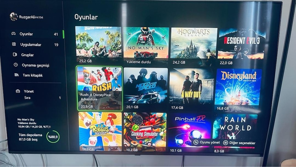 Xbox One S 2 Kollu – Sorunsuz Çalışıyor- güncelleme alıyor