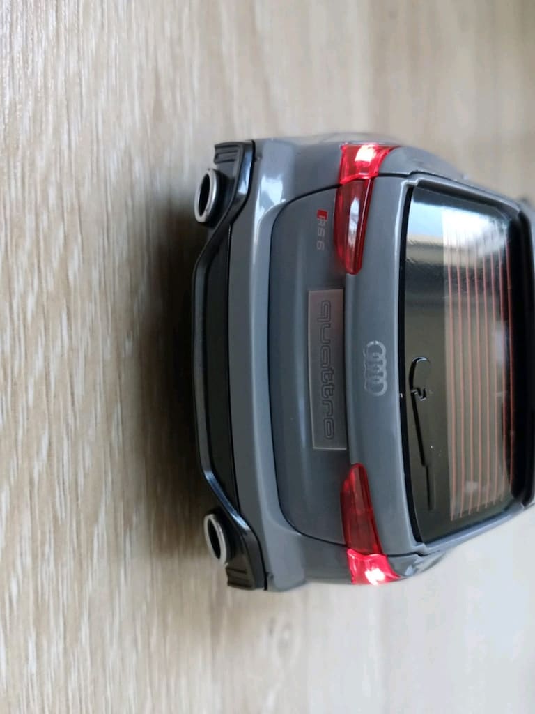AUDİ RS6 QUATTRO MODEL ARABA - 9