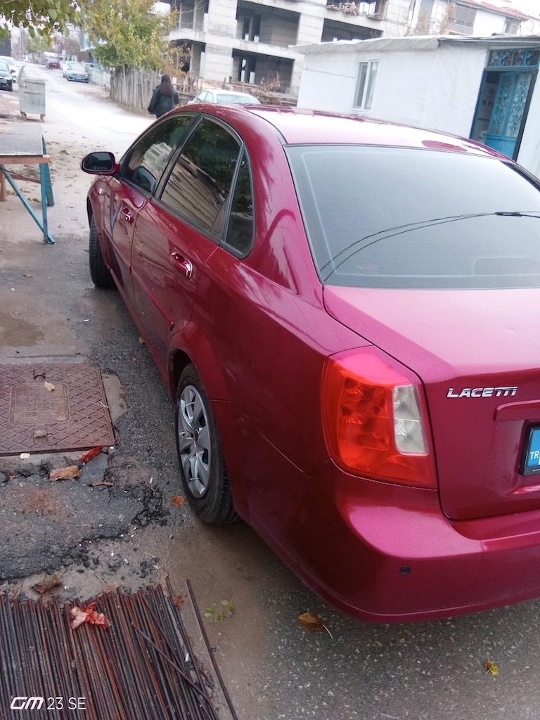 Charlotte lacetti - 5