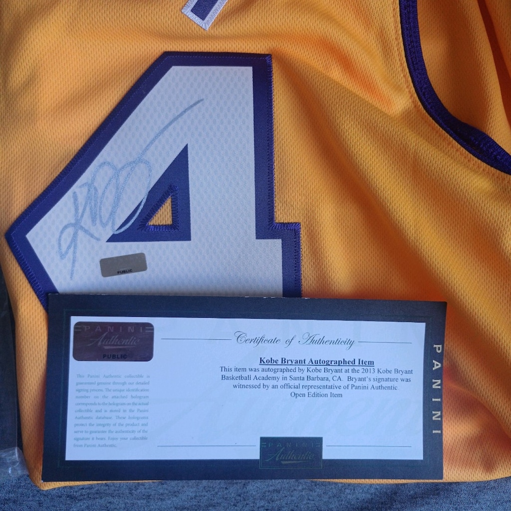 Kobe Bryant Jersey - 5
