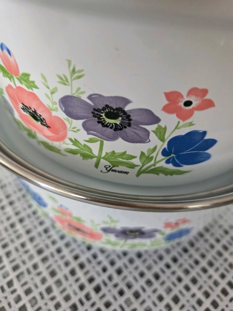 Yuvam Marka Vintage Çiçek Desenli 5'li Emaye Tencere / Saklama Kabı Se - 4