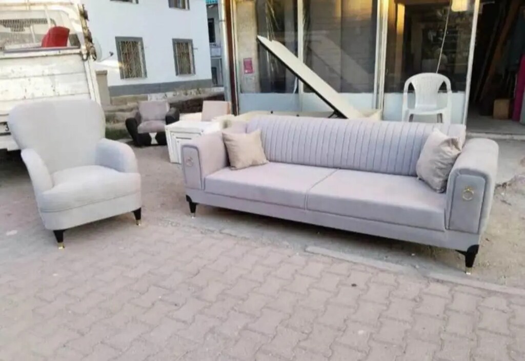 SIFIR KANEPELER RENKLERİ MEVCUTTUR CAN MOBİLYADA ŞÜKRÜPAŞA MAHALLESİ - 3