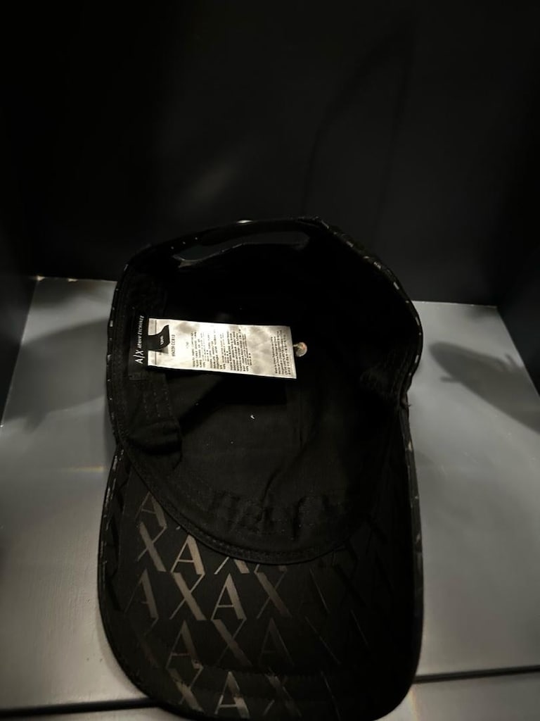 Armani Exchange Siyah Şapka - 2