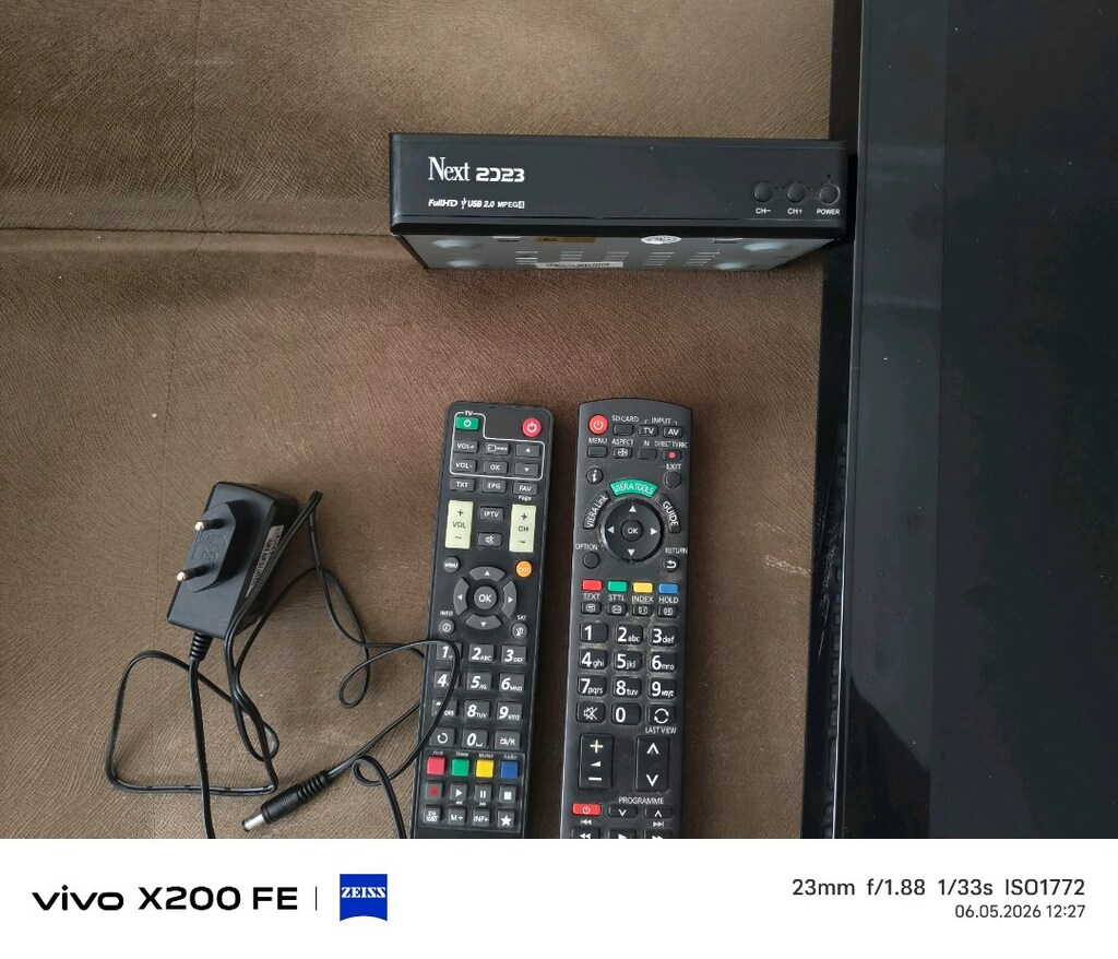 PANASONİC TELEVİZYON LCD TV 32" - 4