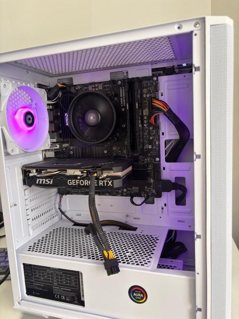 RTX 4060 + R5 5600 / 32 GB RAM / Wi-Fi Anakart / Beyaz Kasa Oyuncu PC - 11