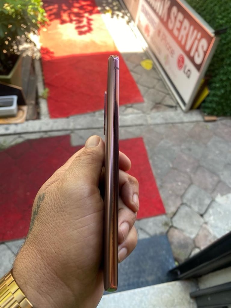 Nokta hatasız Note 20 Ultura 256 gb 8 ram - 2