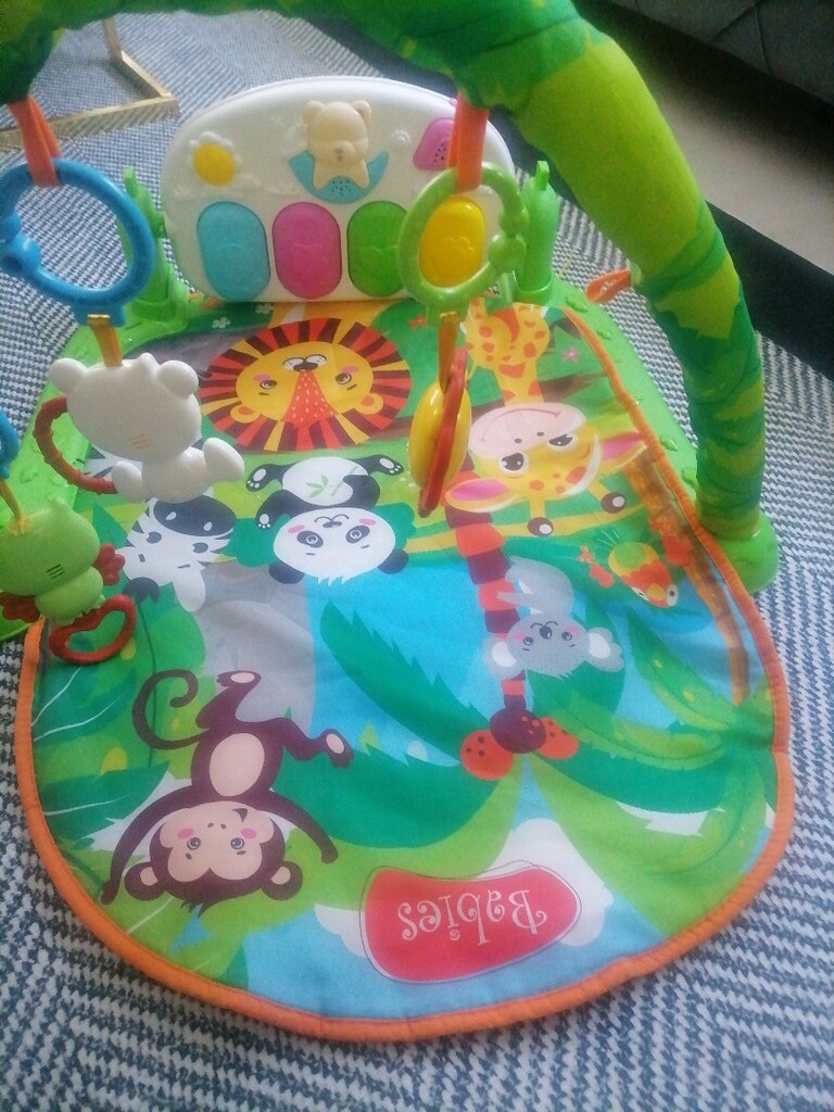 Piyanolu bebek oyun halisi - 2