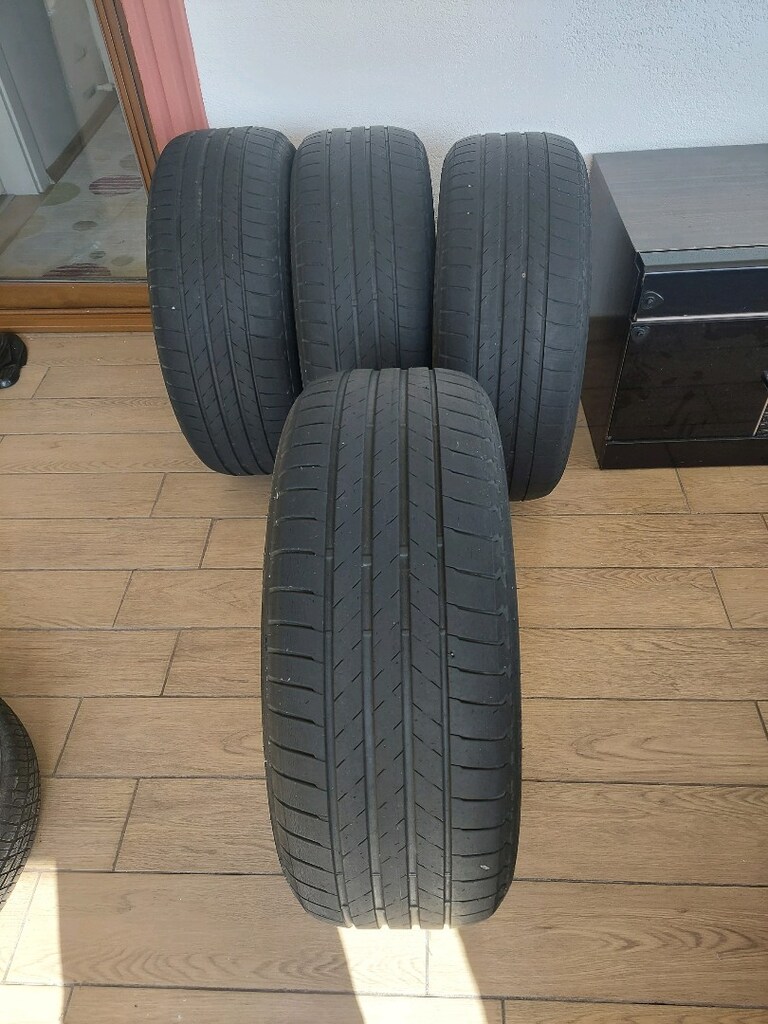 2023 YILI 48. HAFTA 25.000 KM KULLANILMIŞ 235/50/R19 LASSA COMPETUS - 4