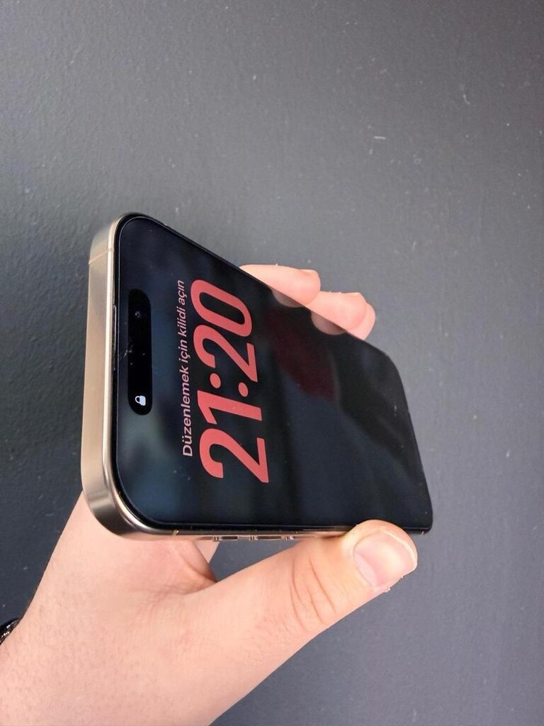 iPhone 16 Pro 128 GB – Çöl Titanyum - 7