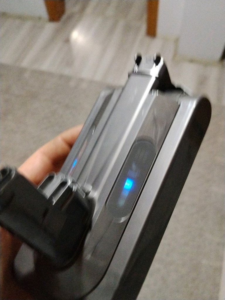 Dyson batarya - 4