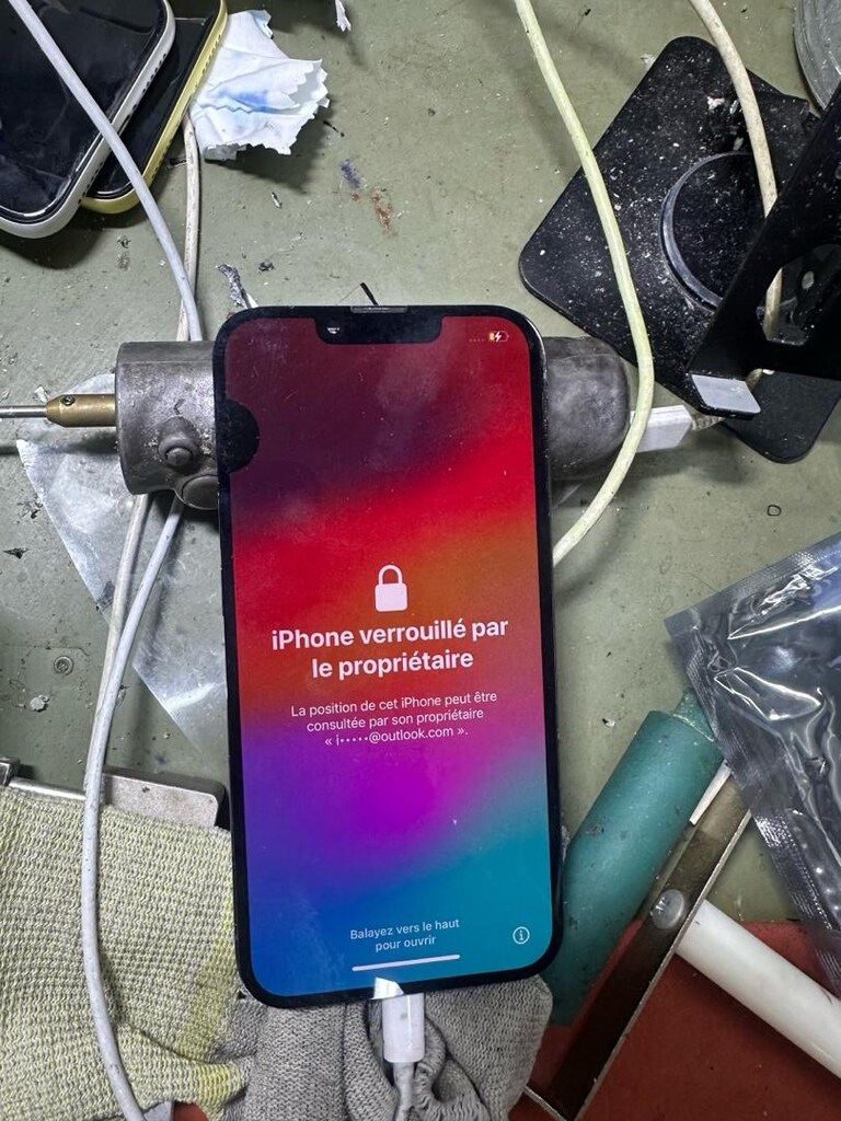 iPhone 13 Pro orijinal lekeli ekran - 2