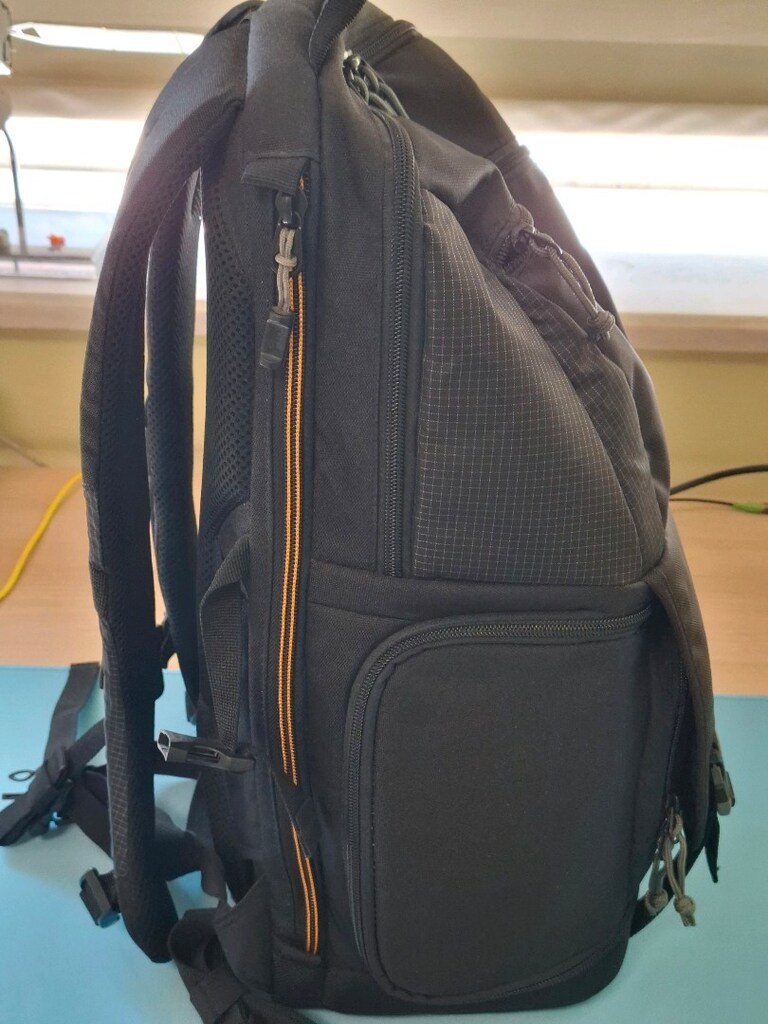 Lowepro Fastpack BP 250 AW II Fotoğraf Makinesi Sırt Çantası - 4