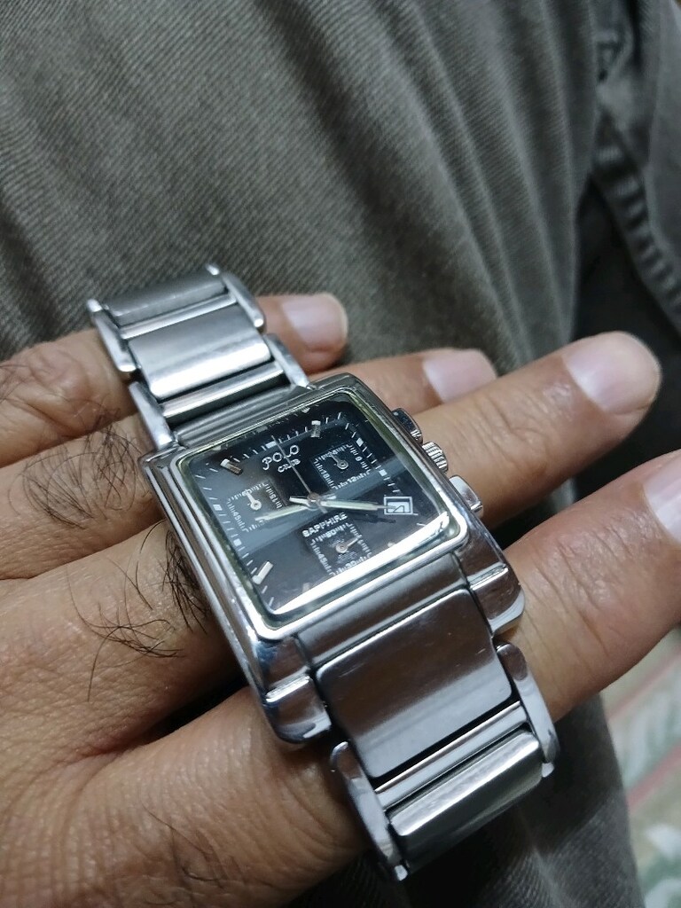 citizen kronou saat