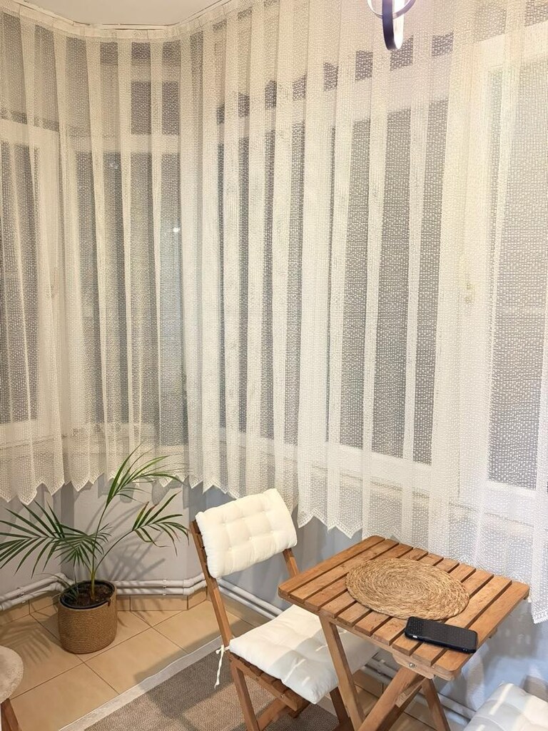 İKEA BALKON MASASI VE MİNDERLERİ - 3