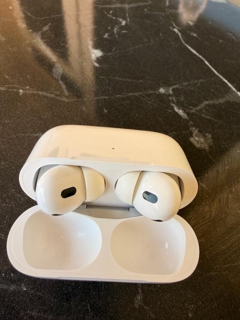 FUBAR Air Pro 2 Bluetooth Kulaklık – Yeni Gibi - 2