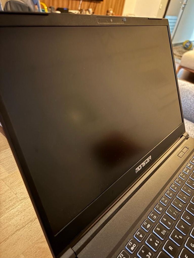 MONSTER LAPTOP - 4