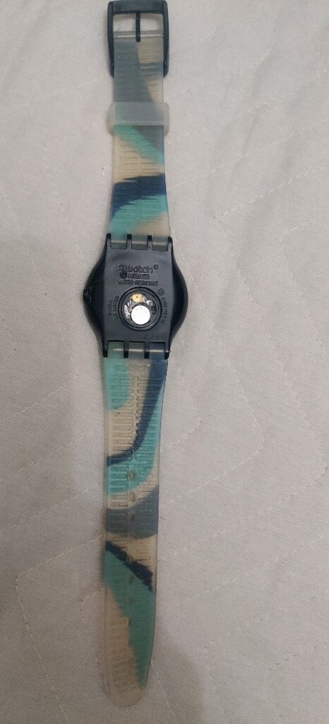 RETRO SWATCH 2005'lerden. KUVARS GÜN-DATE SAAT. - 2