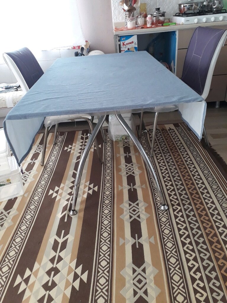 camlı masa - 10